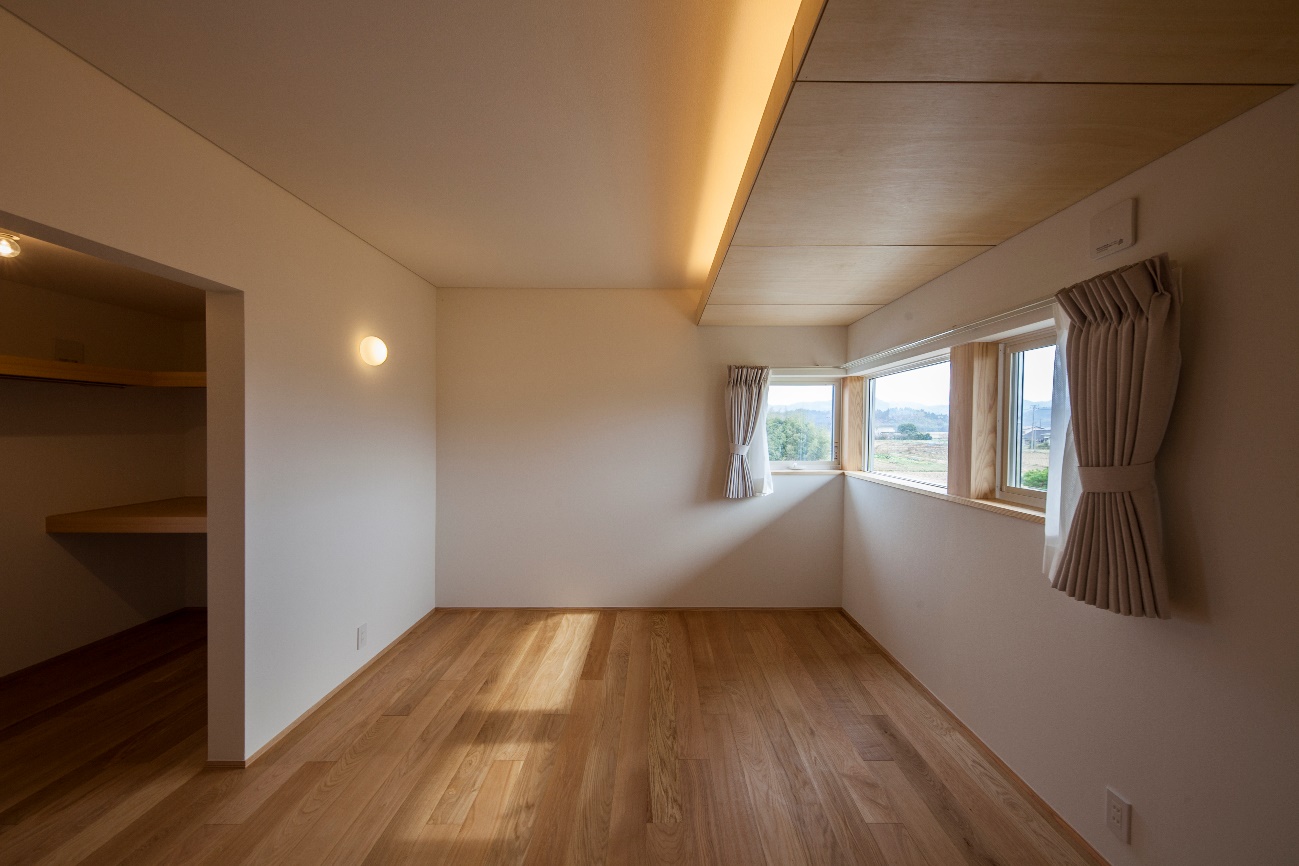 上質でくつろげる空間づくりに欠かせない「建築化照明」とは